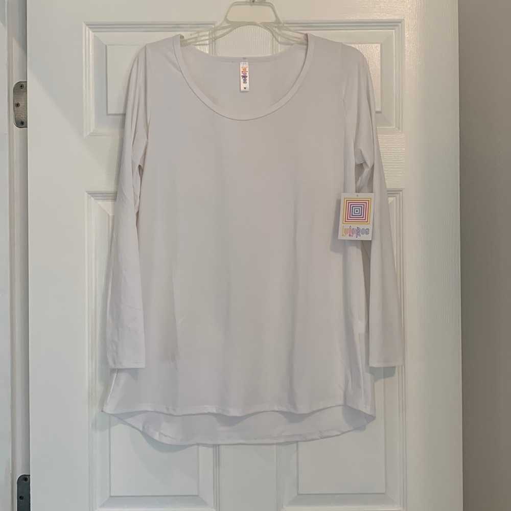 Lularoe lynnae shirt